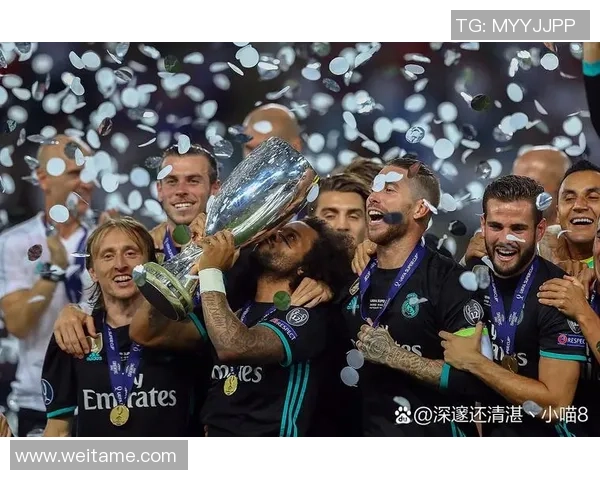 德字辉煌足球场上的传奇明星与他们的精彩瞬间